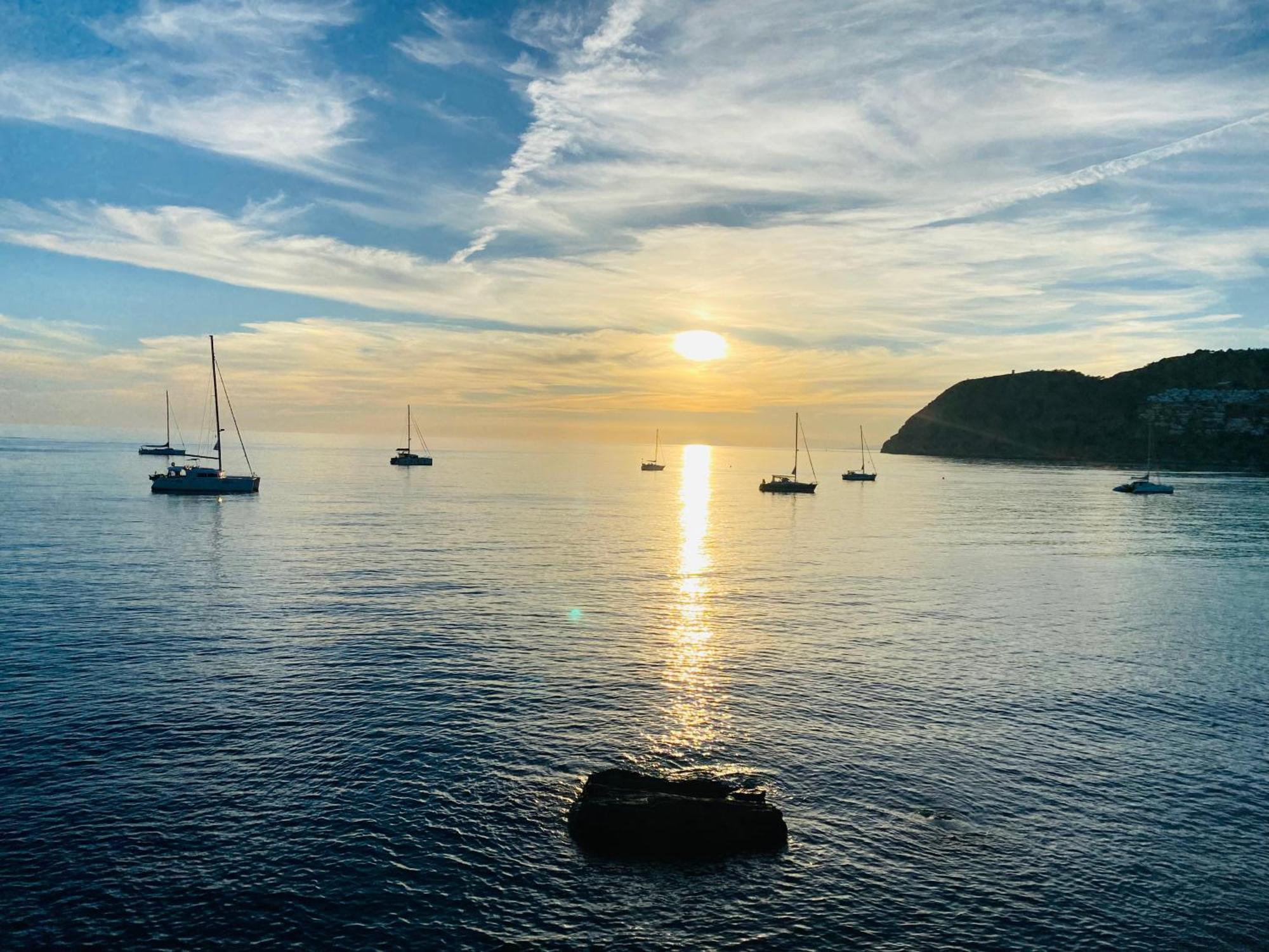 Jardines De Adnania En Marina Del Este Con Vista Al Mar Ada La Herradura  Exteriör bild
