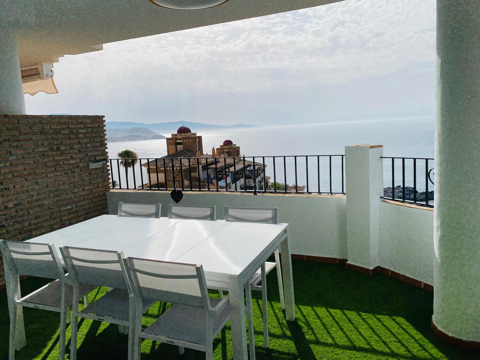 Jardines De Adnania En Marina Del Este Con Vista Al Mar Ada La Herradura  Exteriör bild