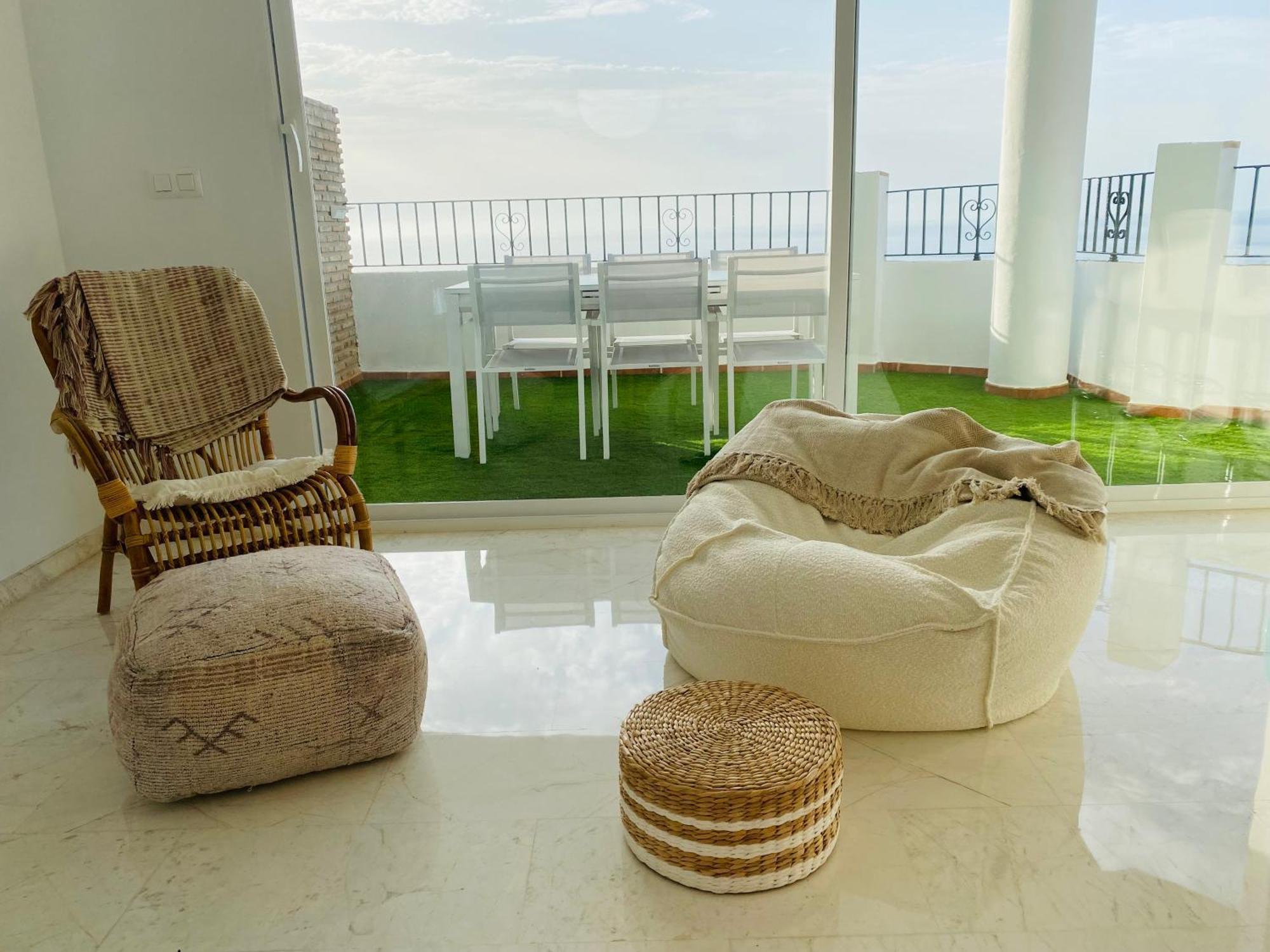 Jardines De Adnania En Marina Del Este Con Vista Al Mar Ada La Herradura  Exteriör bild
